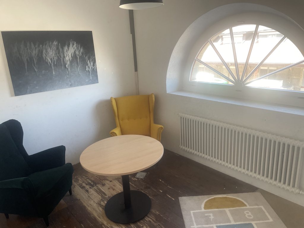 Co-Office Co-Office